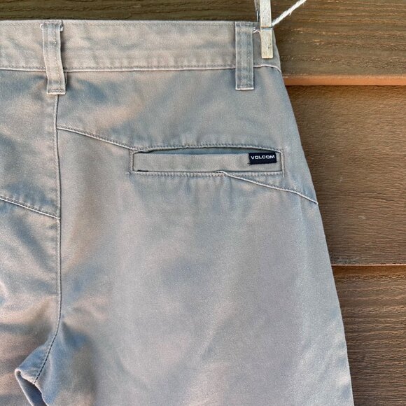 Volcom Mens Khaki Chino Pants Size 28 Slim Fit Casual Wear Cotton Blend - Picture 11 of 12